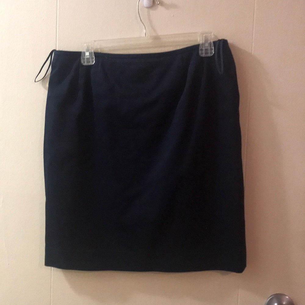 Navy blue pencil skirt with lining